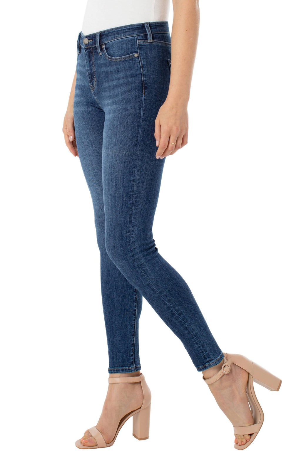 Abby Ankle Skinny in Bronte 10 J581