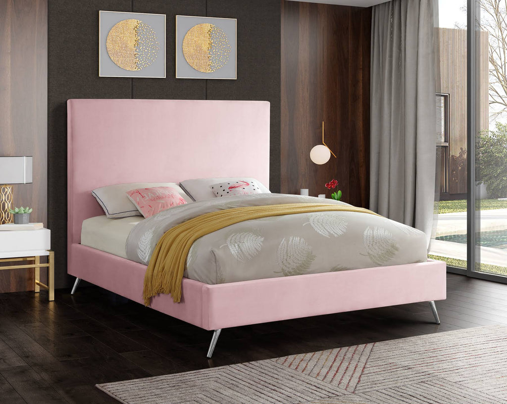 Pink Velvet Full Bed Q951150