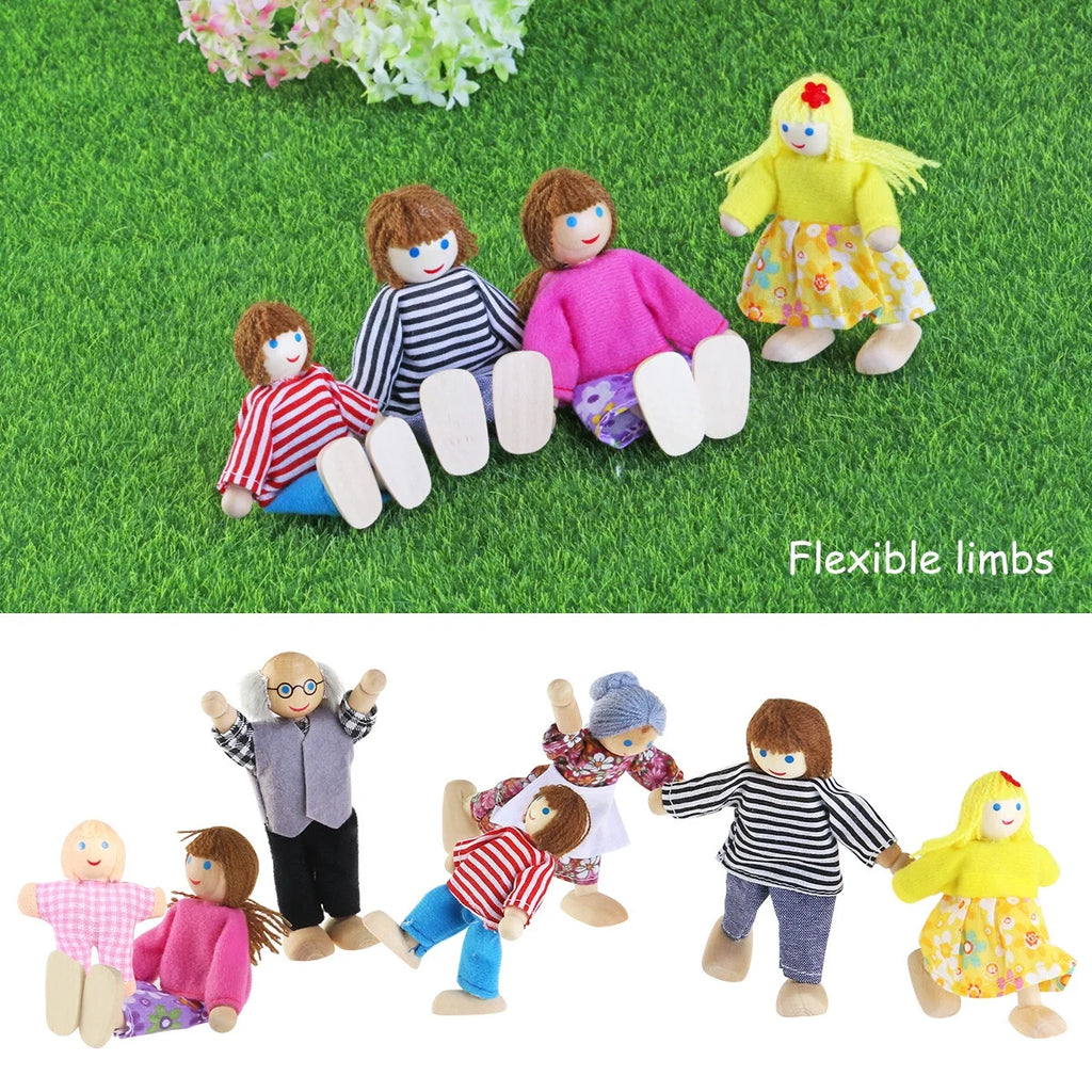 7pcs Wooden Dolls Pretend Play Set F8566