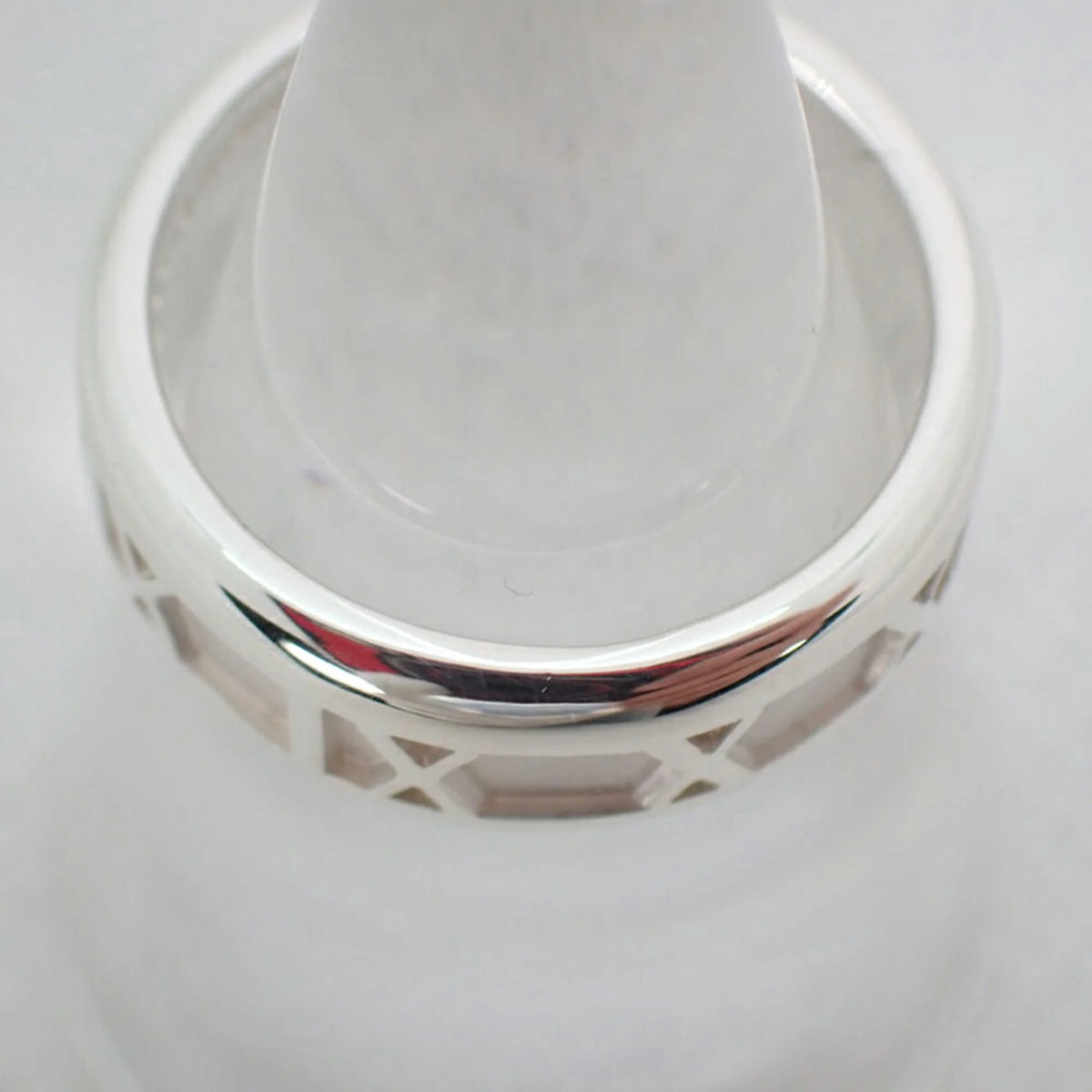925 Silver Ring Size 12.5 G277