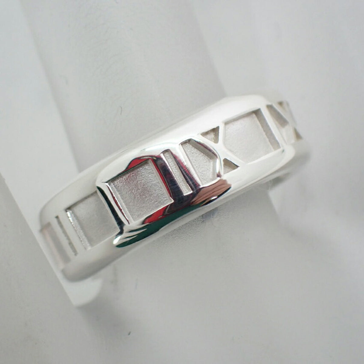 925 Silver Ring Size 12.5 G277