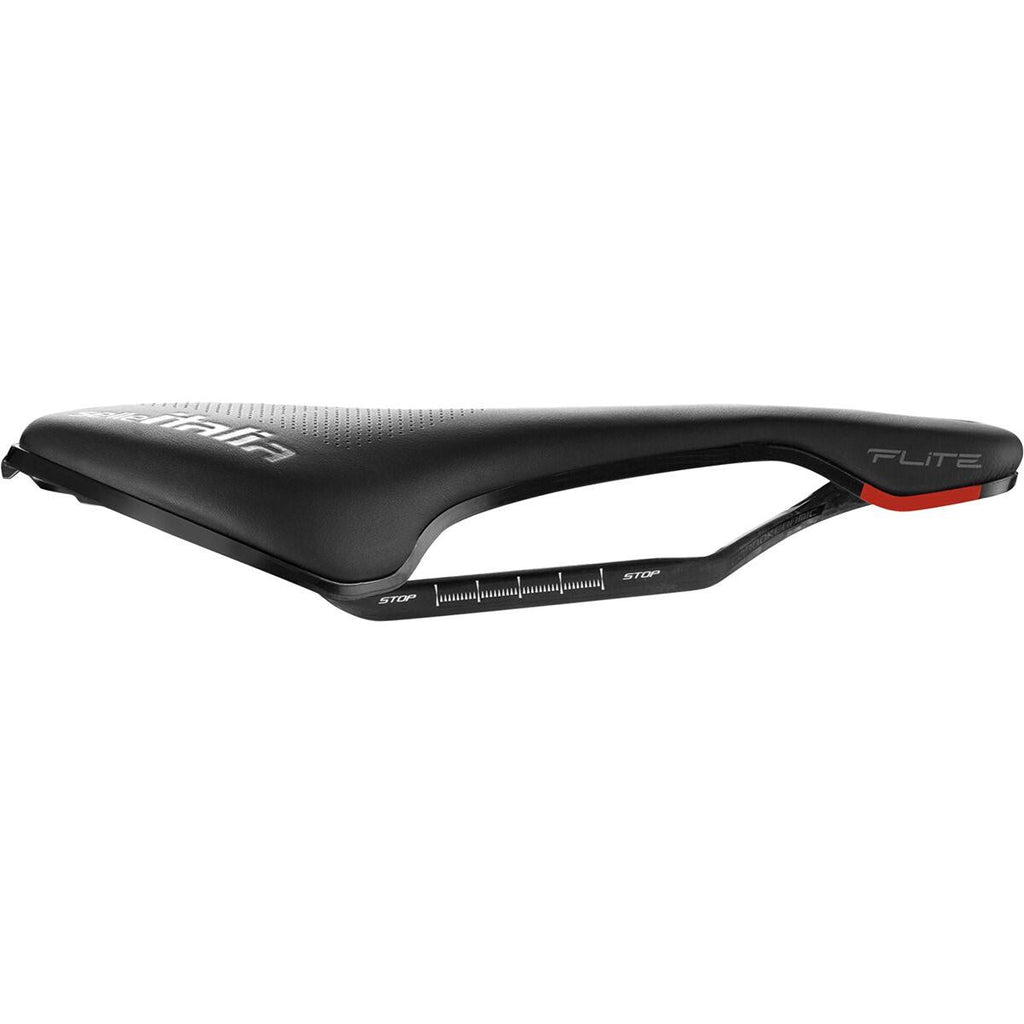 Black Saddle V771