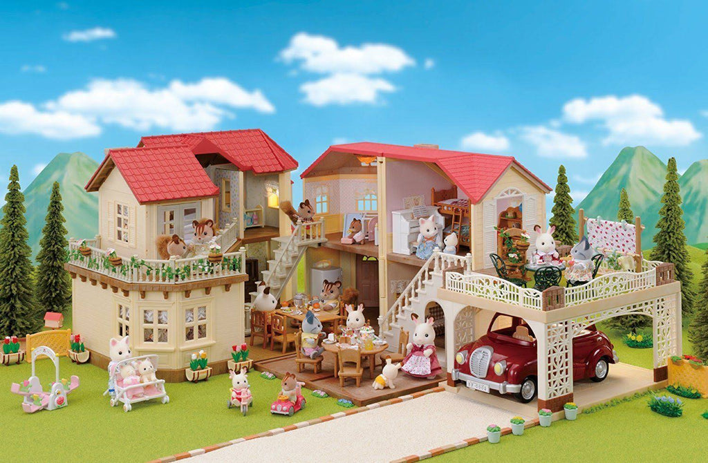 Large House with Carport Fence V126926