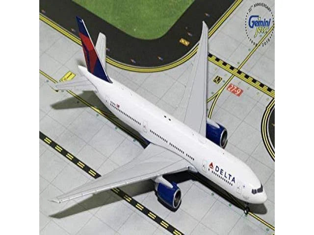 1:400 Boeing 777-200LR Delta Air Lines J39552