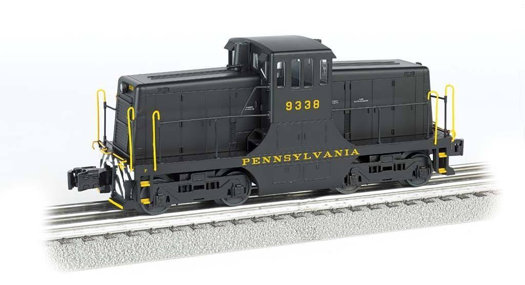 General Electric 44-ton Center-cab Switcher O Train S3315