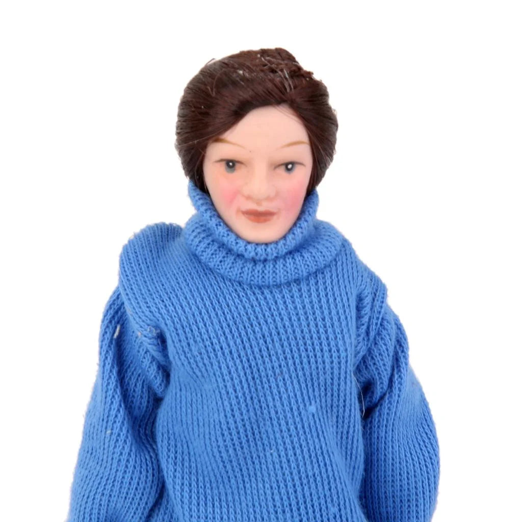 1/12 Dollhouse Miniature Porcelain Doll in Sweater Q433