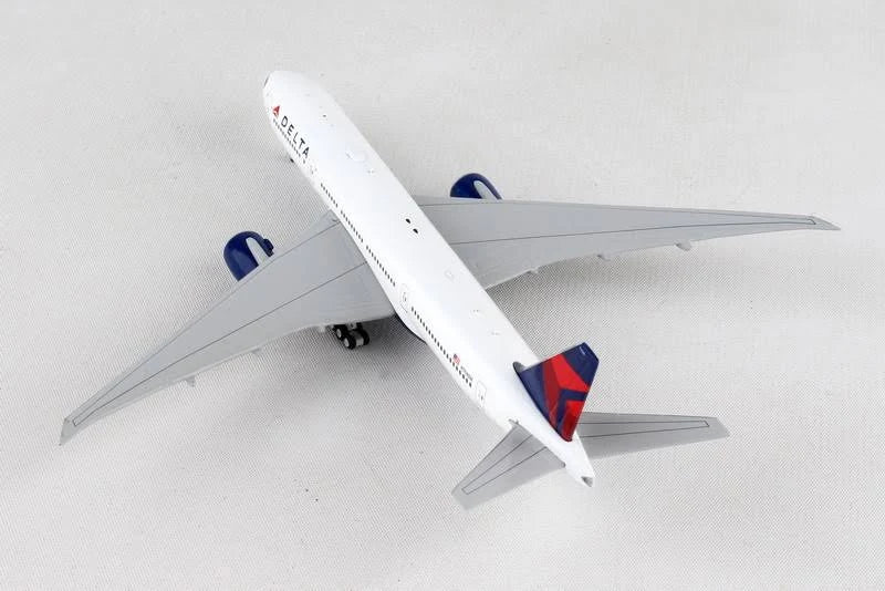 1:400 Boeing 777-200LR Delta Air Lines J39552