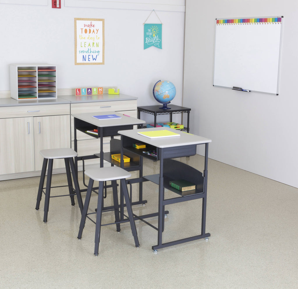Adjustable Height Stool I42049