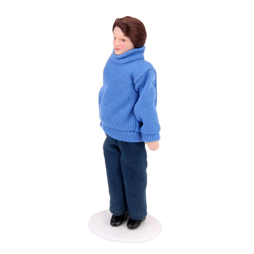 1/12 Dollhouse Miniature Porcelain Doll in Sweater Q433