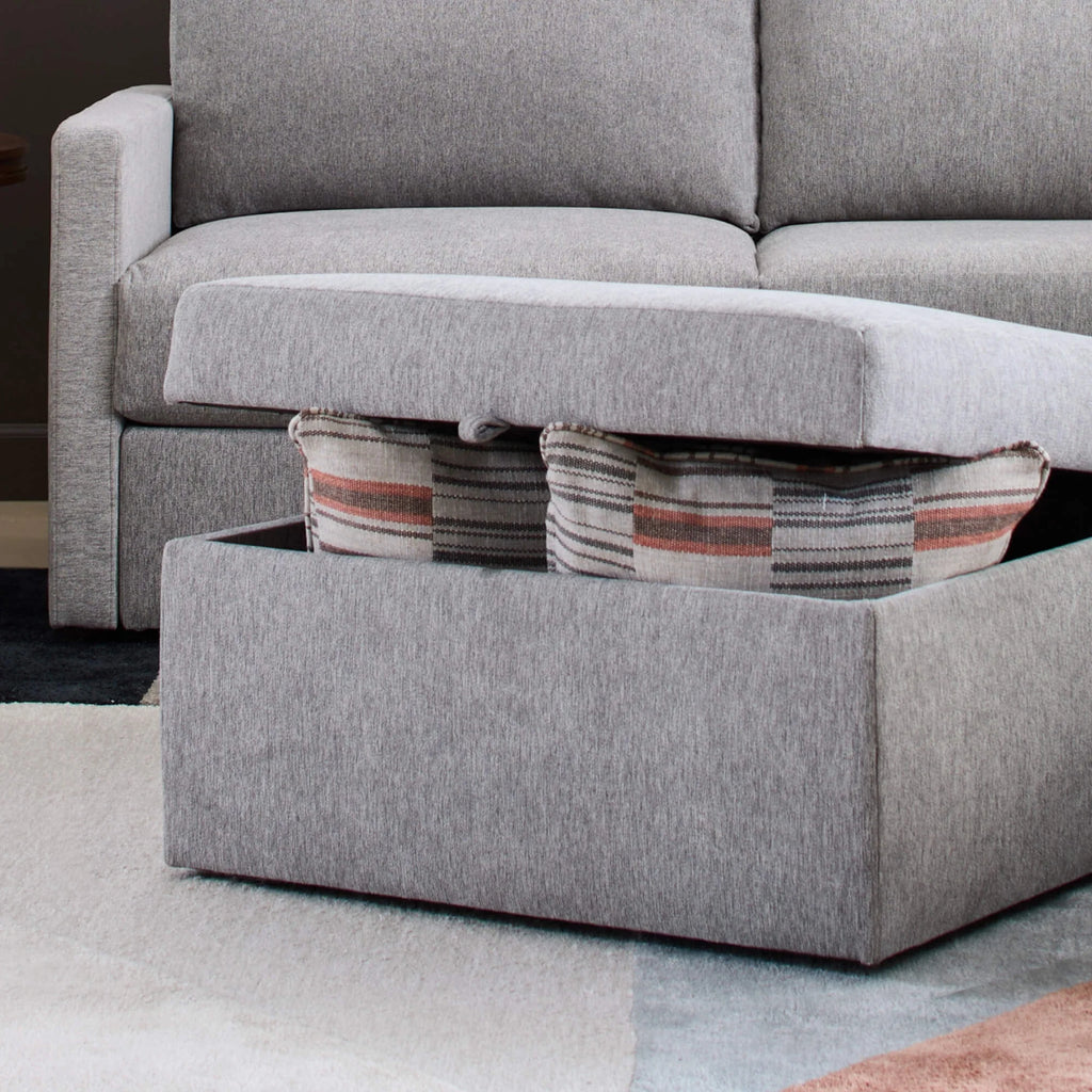 Pebble Ottoman with Storage O960