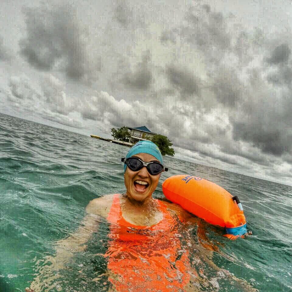 Swim Buoy Drybag for Open Water Swimmers, 20 Liter Orange PVC R1323