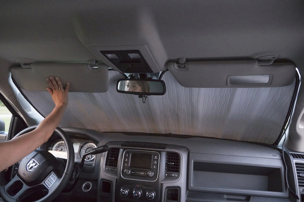 Custom Fit Windshield Sunshade for Nissan Armada U5719